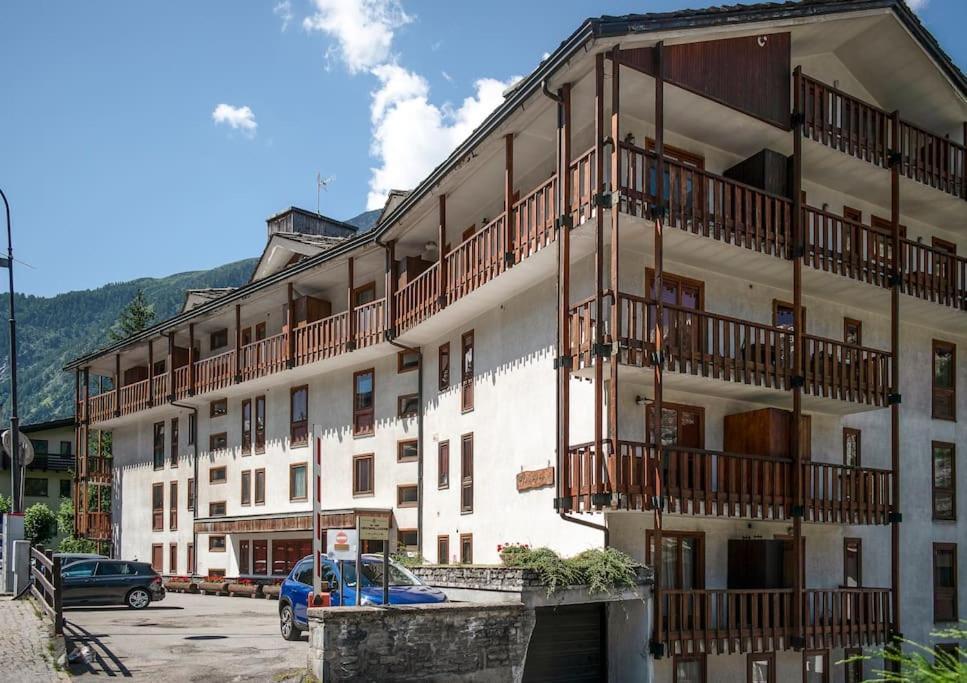 Chetif Apartment - Courmayeur Center 외부 사진